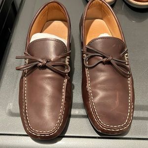 Authentic Tod’s Gommino driving shoes